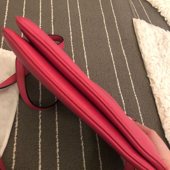 Prada Vitello -double zip - cross body - Picture 8 of 10